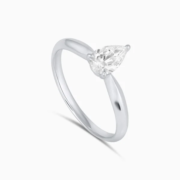 Farah Solitaire Ring