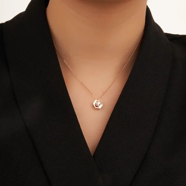 Omnia Necklace