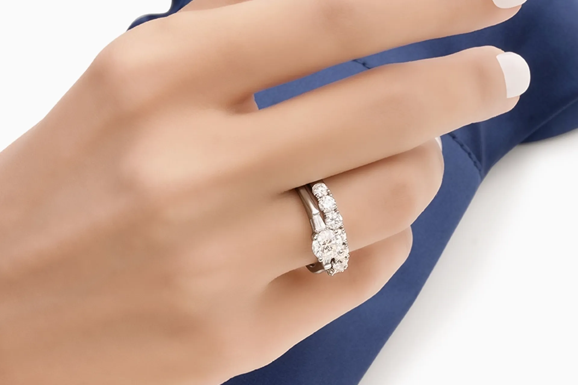 Top Engagement Diamond Ring