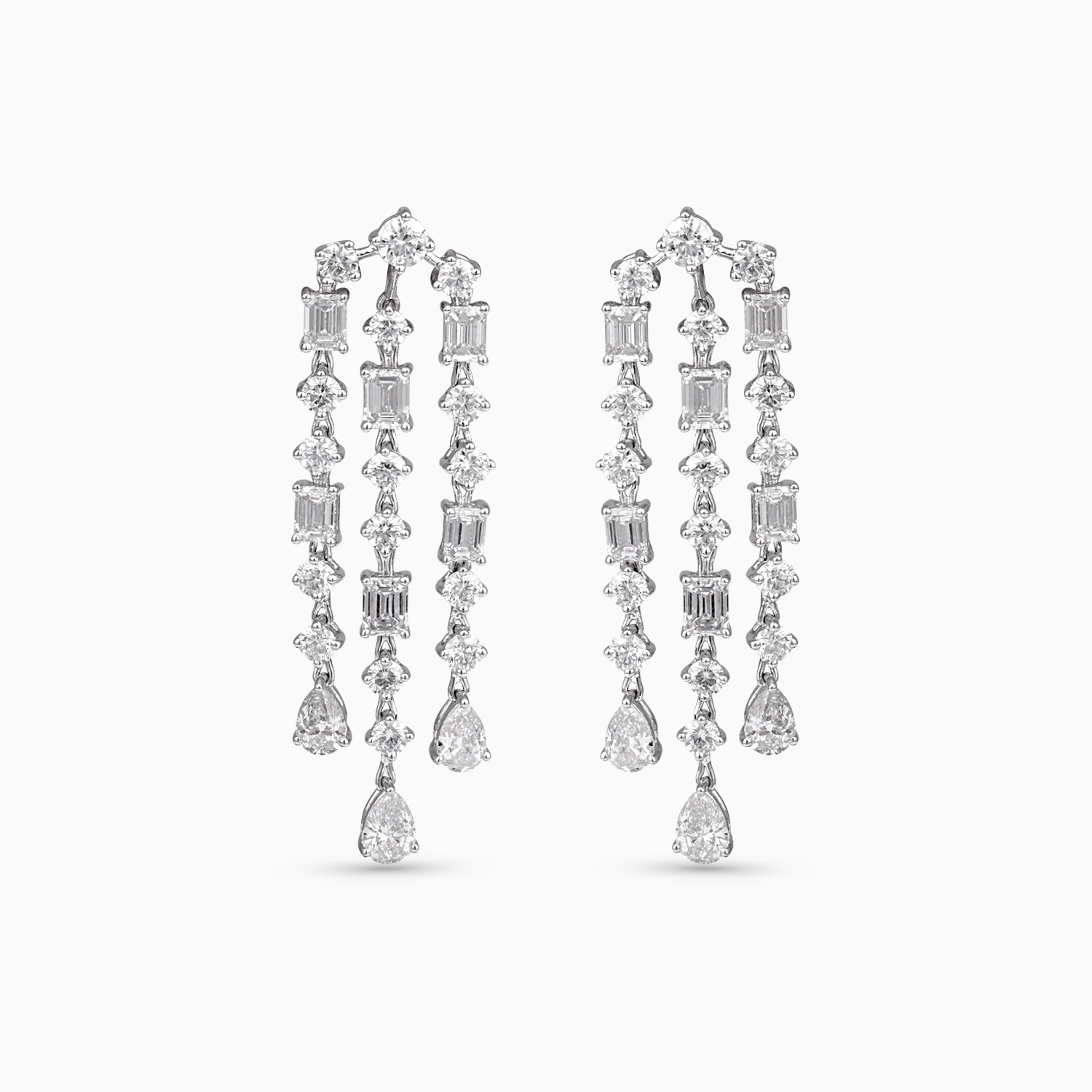 40190_5_Kooheji_Jewellery_Bridal_Tset_Earring_WG_K001-067-000026-T-DIA-WT-OO-1.webp